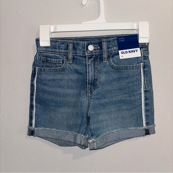 Old Navy Girls NWT Denim Cuffed Shorts with Lace trim Size 8 - Picture 1 of 4